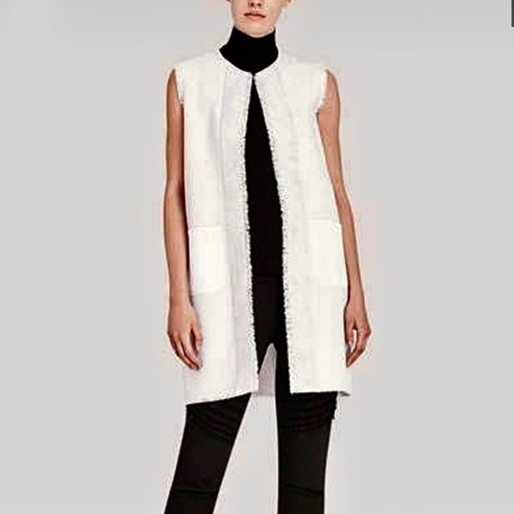 Elie Tahari Women’s Longline Leather Trim Cotton Linen Open Vest, Cream Medium
